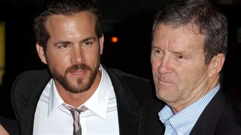 Ryan Reynolds On His Fathers Death In His Dying Moments We Were