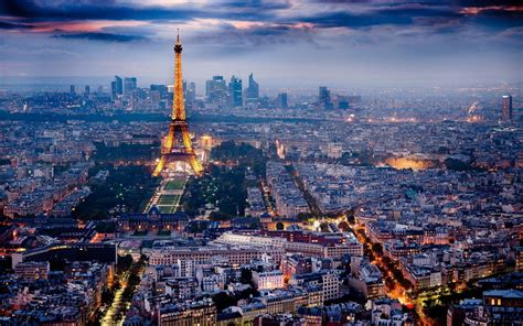 Eiffel Tower Paris City Lights City Skyline Wallpaper 2560x1600