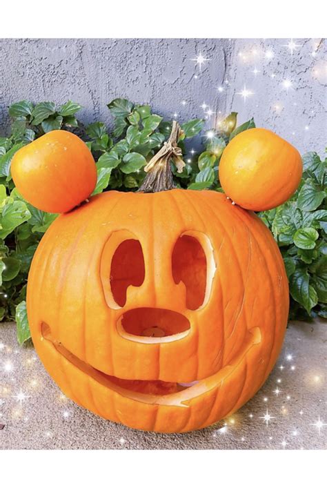 60 Easy And Cool Pumpkin Carving Ideas For Halloween 2021