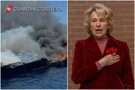 In Fiamme Lo Yacht Di Stefania Craxi Che Poi Affonda La Senatrice Era Insieme Al Marito Marco