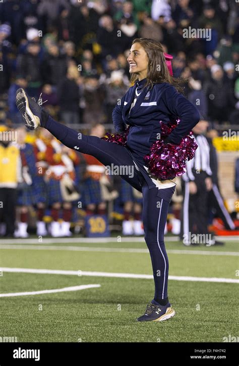 South Bend Indiana Usa 17th Oct 2015 Notre Dame Cheerleader
