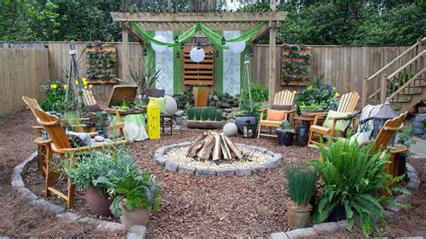 35 Brilliant Backyard Decor Ideas That Are Designed For Fun Rustic