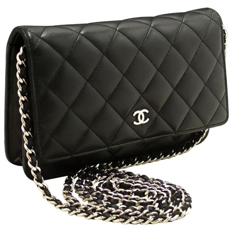Wallet On Chain Leather Handbag Black Chanel Shoulder Bags