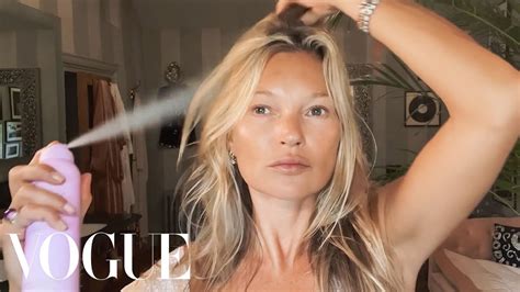 Kate Mosss Guide To Cool Girl Beauty Beauty Secrets Vogue Nt Beauty