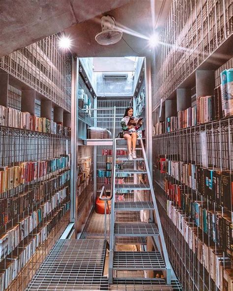 Kurau community library, adresas — 45, lorong kurau, taman bukit pantai, 59100 kvala lumpūras, wilayah persekutuan kvala lumpūras, malaizija, darbo valandos. Hidden Library In Bangsar Which Has some Hipster Library ...