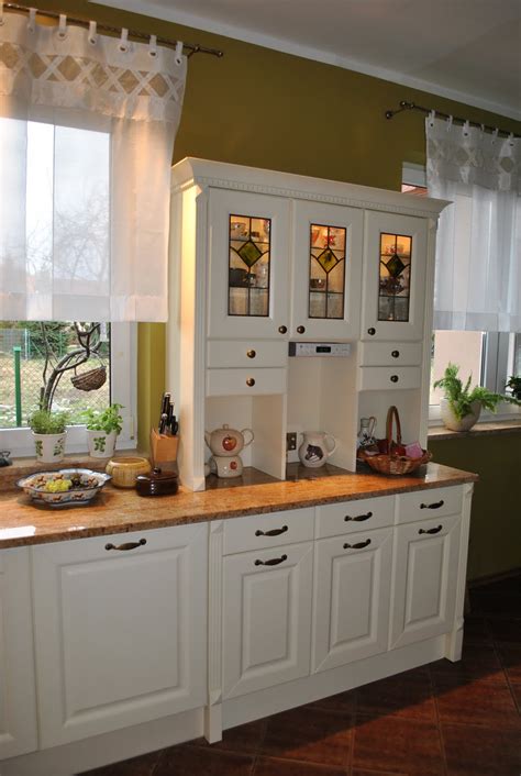 Country kitchen cabinets, wrentham, alberta. English Country Style Kitchens | The Interior Decorating Rooms