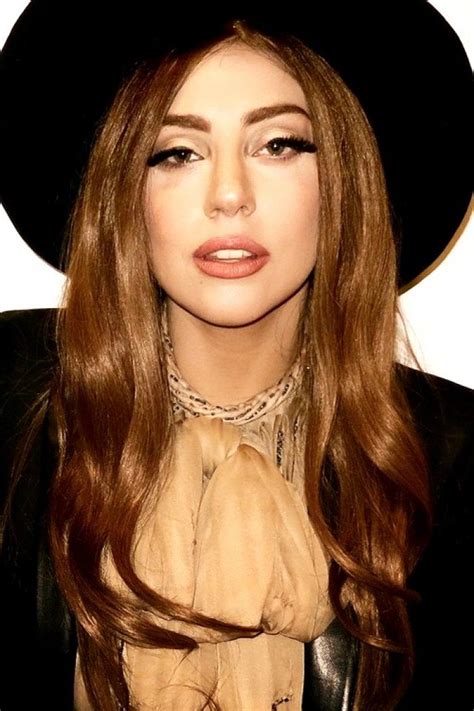 Pin By Nicki Rotenburger On Entertain Me Lady Gaga Hair Lady Gaga