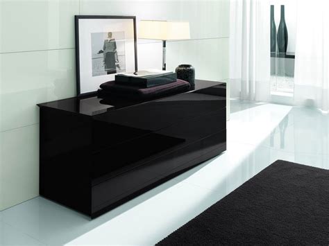 So feel free to come down and have a look, we are located in downtown salem, oregon. Made in Italy Leather Platform Bedroom Set with Extra ...