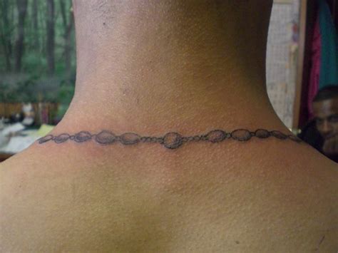 10 necklace tattoos that prove body art is the best accessory. Rosary Necklace Tattoo | Necklaces Designs and Pictures ...