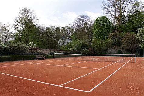 Terrain et club de tennis paris. Tennis en terre battue. C0051 | Mires Paris