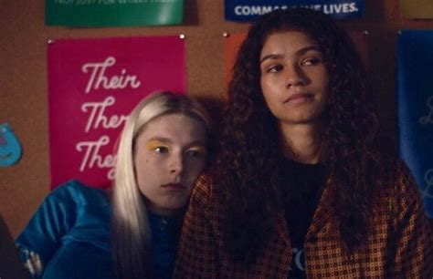 Euphoria Christmas Episode Reveals What Happened To Rue And Jules