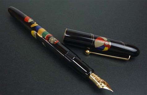 I am a newbie to japanese fountain pens. Pilot Namiki Fountain Pen Daruma F Nib Maki-e | Japan Style