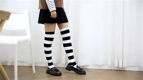 Fy A1871 Japan Teen Girl Tube Stocking Striped Thigh High Fluffy Warm