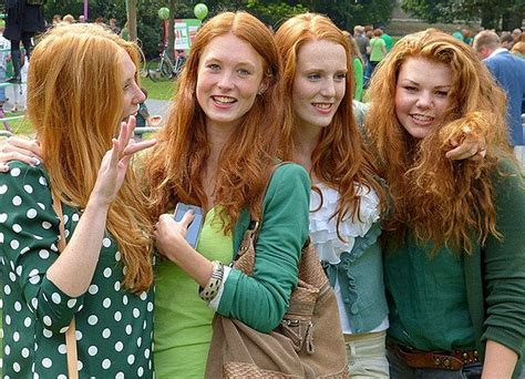 afbeeldingsresultaat voor group of redheads i love redheads redheads red hair woman