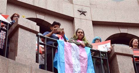 Aclu Of Texas Comment On Passage Of Discriminatory Anti Lgbt Bill Aclu Of Texas We Defend