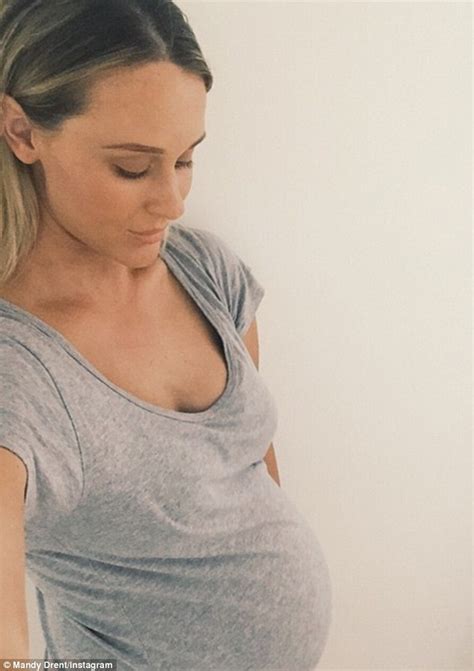Offspring S Ido Drent And Wife Mandy Reveal They Have Reached 40 Week Mark In Pregnancy Daily