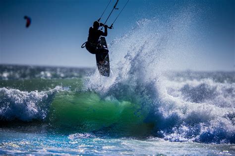 Kitesurfing For Beginners What Is It Who Invented