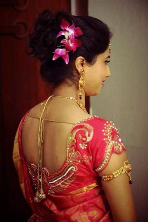 Knowing how to wear your hair on your wedding day can be really tricky. Indian bride's reception hairstyle styled by Swank Studio ...