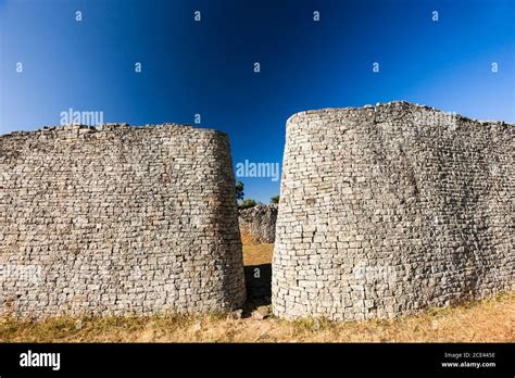 Great Zimbabwe Ruins Great Wall And Entrance Of The Great Enclosure