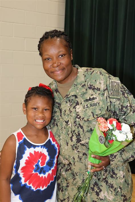 Navy Mom Surprises Daughter Gccisd