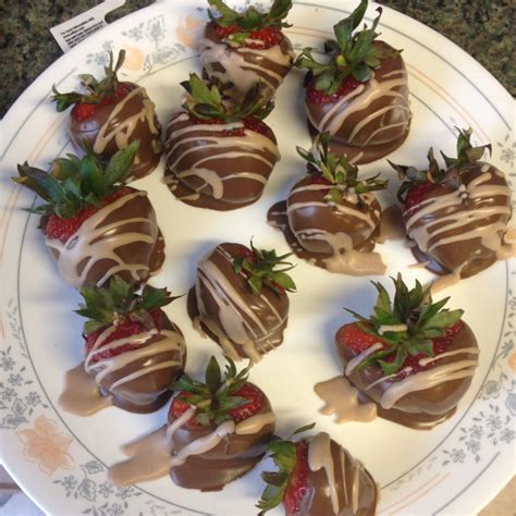 Easy Chocolate Covered Strawberries No Double Boiler