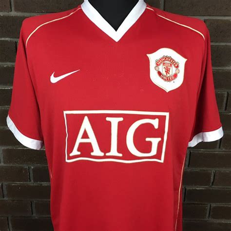 Closer Look Nike Manchester United 2006 07 Home Kit Footy Headlines