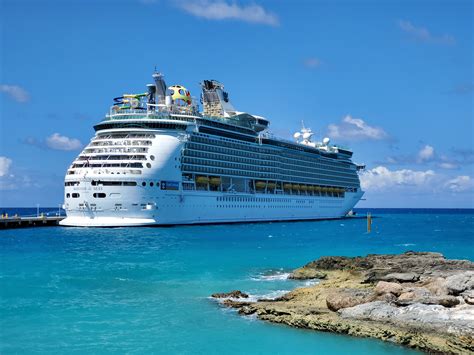 Royal Caribbean Offers Up The Perfect 3 Day Weekend Journeys In