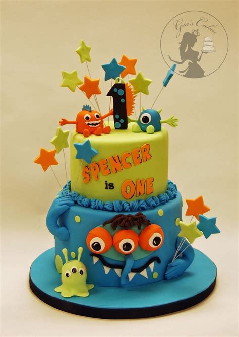Monster Birthday Cake By Gias Cakes Photo Gateau Anniversaire