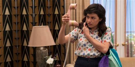 Arrested Development Star Alia Shawkat Reveals She Cried After