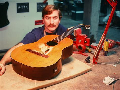 The Story Of Willie Nelsons Trigger The Most Famous Acoustic In The World