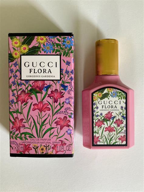 Flora Gorgeous Gardenia Eau De Parfum Gucci Fragancia Una Nuevo Fragancia Para Mujeres