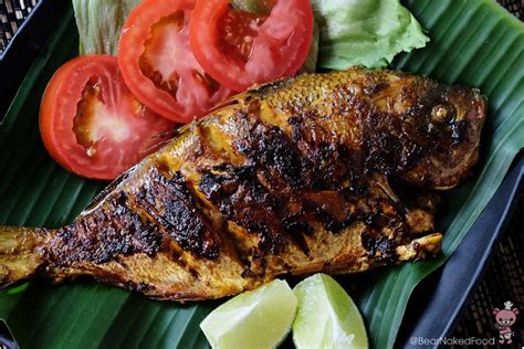 Try meaty steaks, seafood skewers, spicy prawns and stuffed whole fish. Balinese Ikan Bakar (Balinese Grilled Fish) | Bear Naked Food