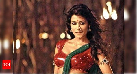 madhuri inspires chitrangada for item song hindi movie news times of india