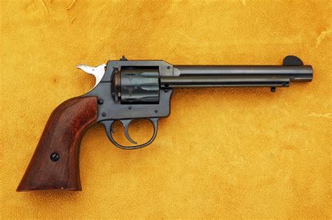 Harrington And Richardson Model 949 Caliber 22 Long Rifle 9 Shot Revolver