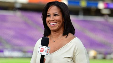 Who Is Lisa Salters From Espn Wiki Basketball Career Salary Muscles
