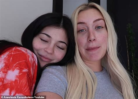 Kylie Jenner Goes Makeup Free As She Joins Bff Stassie For Lasik Best