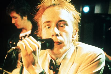 Γενέθλια για τον Johnny Rotten Sex Pistols ο οποίος κλείνει σήμερα
