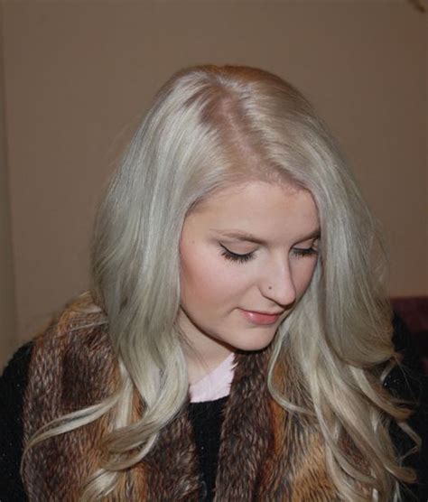 Robyn Mayday Uk Fashion And Style Blog How I Keep My Hair Platinum Blonde Uk Fashion