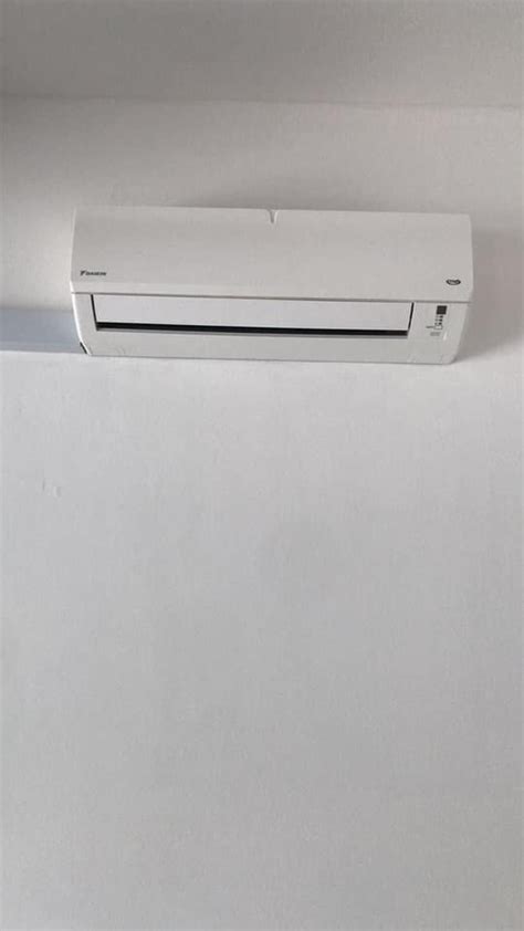 Daikin Non Inverter Tv Home Appliances Air Conditioners Heating