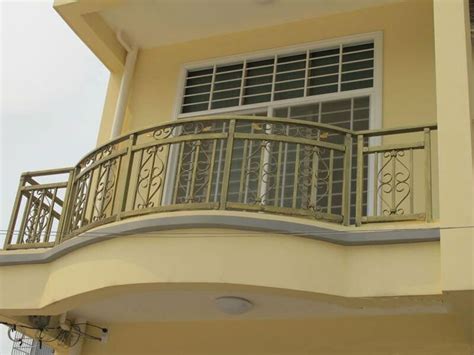 Check out decorative balcony railing on alibaba.com. 25+ Modern Balcony Railing Design Ideas With Photos - The ...