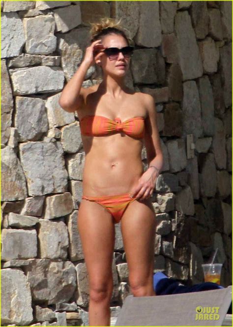 Jessica Alba Bikini Vacation In Cabo San Lucas Photo 2784062 Cash