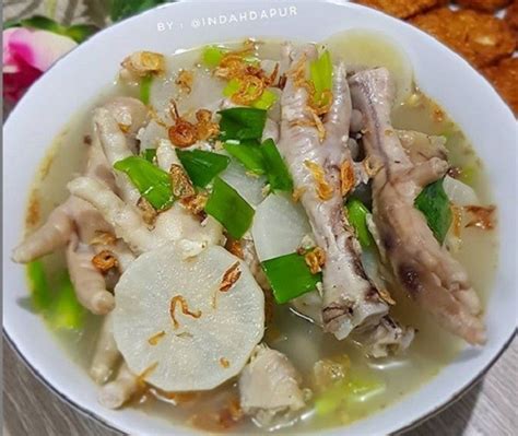 Soto bandung adalah salah satu variasi dari soto yang berasal dari bandung, indonesia. 5 Resep Soto Bandung Kuah Bening, Pakai Lobak Terasa Segar