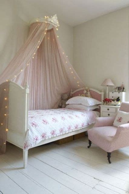 Bed tents also create a feeling of privacy which many kids enjoy and can be used as and when necessary seeing as. 26 String Lights Ideas To Make A Kid's Room Dreamy - DigsDigs