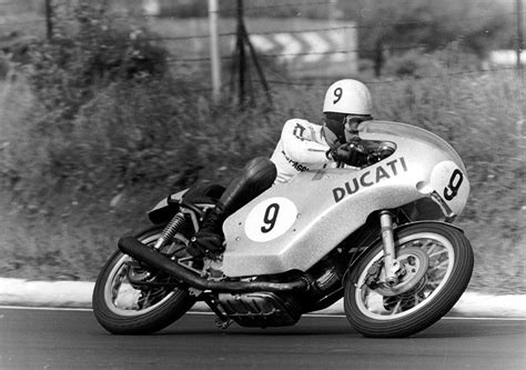 Ducati 750 Imola 1972 1973 Specs Performance And Photos Autoevolution