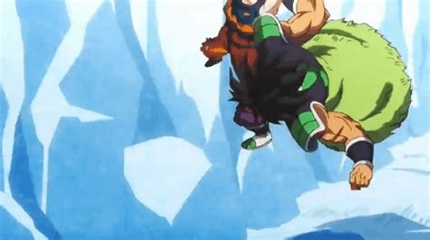 Caulifla teleports to her opponent to deliver a roundhouse kick to them. dragon ball super broly gif | Tumblr