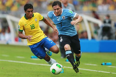 brazil vs uruguay 2013 confederations cup semifinal paulinho makes it 2 1