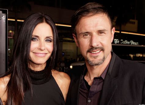 Courteney Cox And David Arquette Divorce Finalised Huffpost Uk