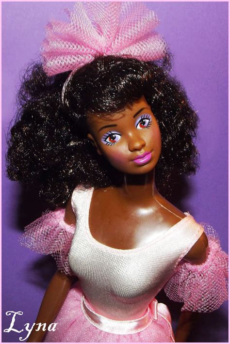 Pin By Olga Vasilevskay On 80s 90s Barbie Dolls Afro Aa Barbie Fashionista Barbie Fashion