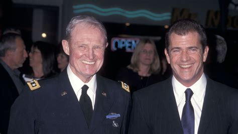 Lt Gen Hal Moore Depicted In We Were Soldiers Dies At 94 Moore Was