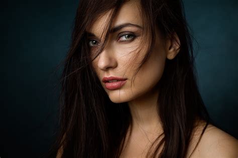 Black Hair Green Eyes Woman